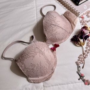 VS Very Sexy Lace Push-Up Bra